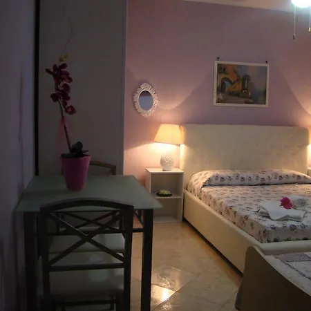 La Perla Del Sud Frühstückspension Torre San Giovanni