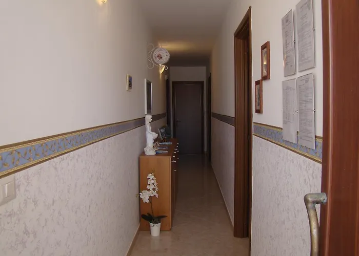 La Perla Del Sud Bed & Breakfast *