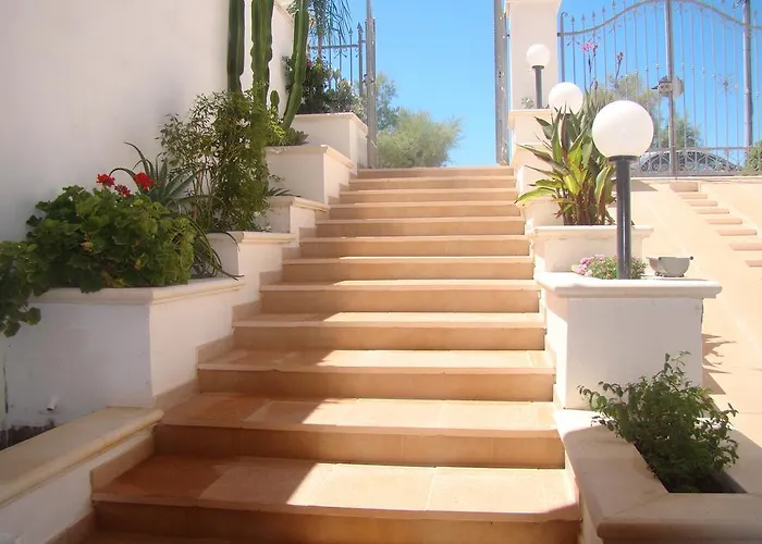 La Perla Del Sud Bed & Breakfast *
